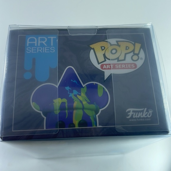 Funko Pop Sorcerer Mickey 15 - Picture 5 of 6